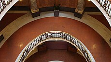 schodi�t� ministerstva pr�myslu