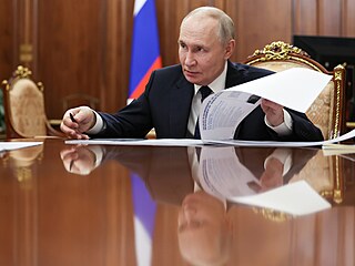 Ruský prezident Vladimir Putin p�edsedá zasedání o situaci na globálním...