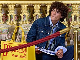 Do butik� kone�n� dorazila Dior Book Tote, nejvzd�lan�j�í verze populární...