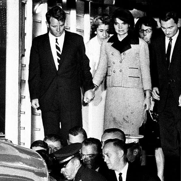 Zemřela Letizia Mowinckelová, dáma za růžovým kostýmkem. Oděv s Kennedyho krví je dodnes ukrytý v trezoru