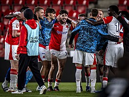 Fotbalisté Slavie jsou po roce op�t na tr�nu. Den po kontumaci nedohraného...