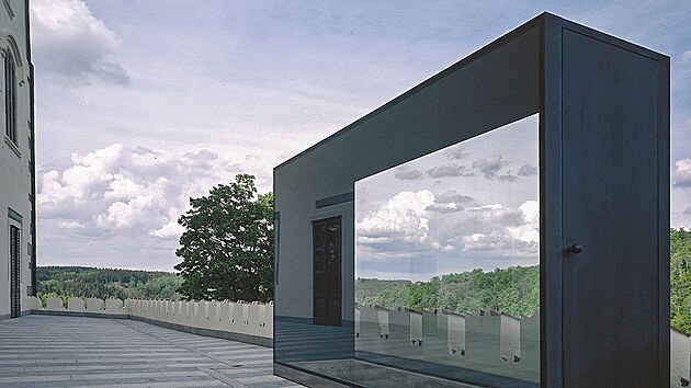 Zast�e�en� schodi�t� na z�mku v�Orl�ku nad Vltavou z�roku 1998 pat�� k�ran�m prac�m obou architekt�