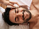Mu�ská skincare.