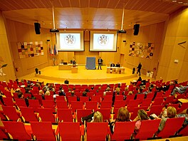 Akademický senát Univerzity J. E. Purkyn� v Ústí nad Labem. (31. �íjna 2018)
