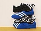adidas Vario Flat Earther