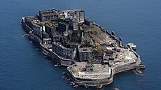 Ostrov Ha�ima je n�mým pomníkem imperiálních ambicí Japonska. Místo bylo...