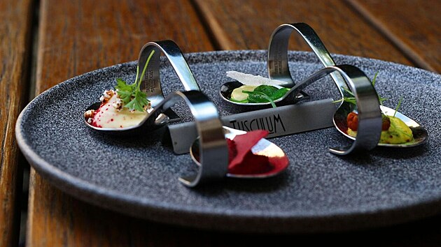 Tusculum restaurace.