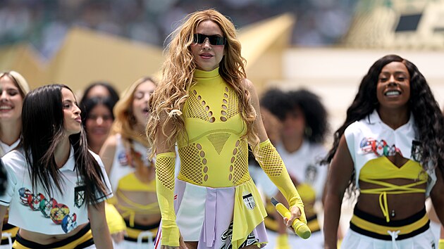 MEXICO CITY, MEXIKO � 11. �ervna 2026: Shakira vystupuje b�hem zahajovacího...
