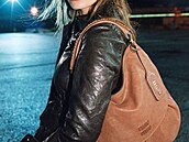 Hailey Bieber pro Miu Miu