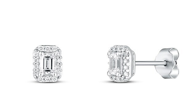 Klenoty Aurum p�edstavuj� kolekci laboratorn�ch diamant�.