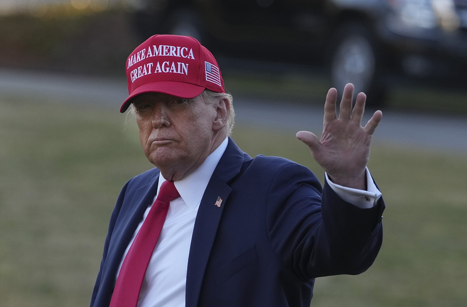 Trump zase zpeněžuje své prezidentství. Kdo zaplatí, dozví se dřív, co udělá | Názory