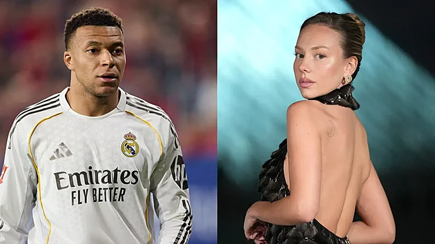 Fotbalista Kylian Mbappé a herečka Ester Expósito.