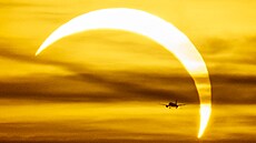 Jedna z nejo�ekávan�j�ích astronomických událostí roku je za námi. St�ede�ní...