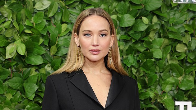 Jennifer Lawrence na 35. ročníku filmových cen Gotham v newyorské restauraci...
