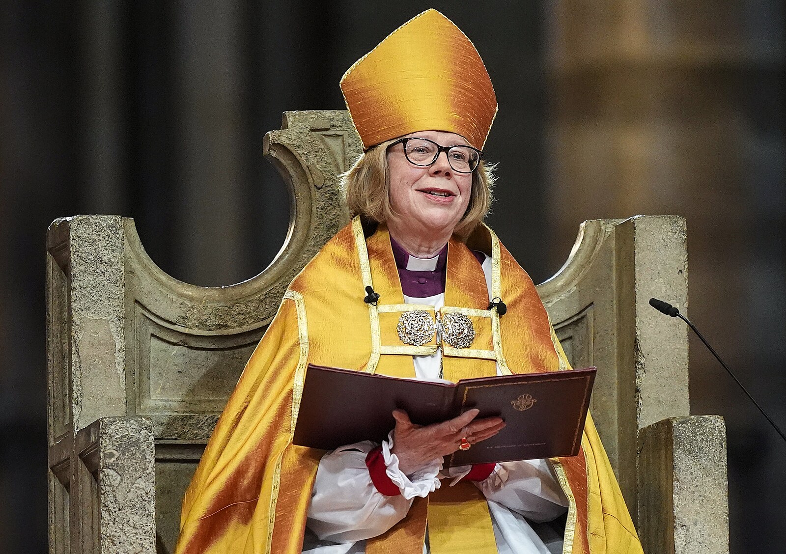 Monty Python revival. Canterburská arcibiskupka poctila imáma adorujícího Usámu bin Ládina | Názory