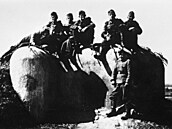 Vojáci u bunkru v pohrani�í na konci zá�í 1938.