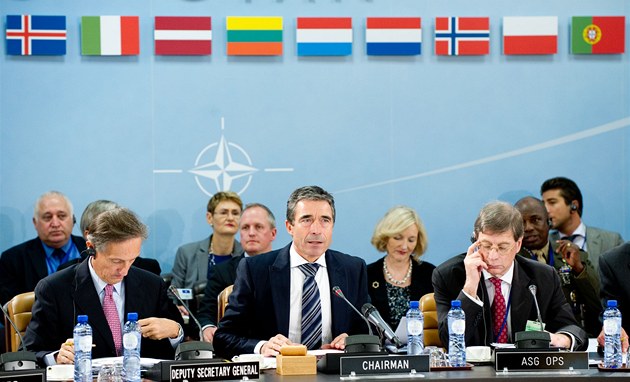 Zasedání Severoatlantické rady. Ilustrační foto.