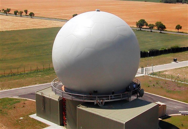 Radar protivzdušné obrany NATO u Nepolis. Ilustrační foto.