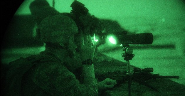Noční operace jednotek ISAF v Afghánistánu.
