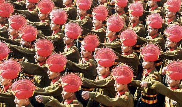 Slavnostní přehlídka indické armády