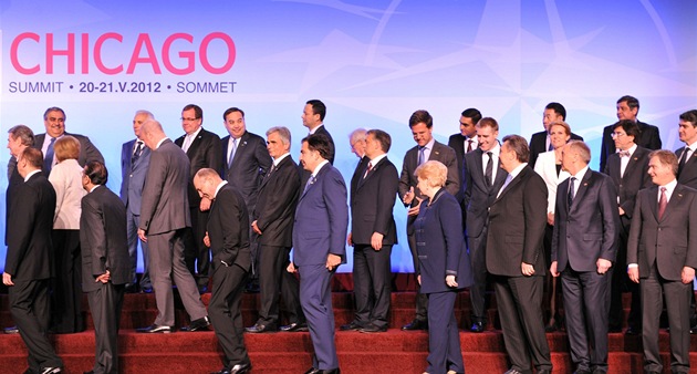 Summit NATO v Chicagu