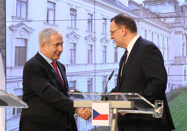 Izraelský premiér Benjamin Netanjahu a eský pedseda vlády Petr Neas
