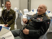 Generl Zdenk karvada na galaveei ke Dnm NATO v Ostrav (z 2012)