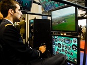 Simulátor vrtulníku Mi-2. Veletrh obranných a bezpečnostních technologií IDET
