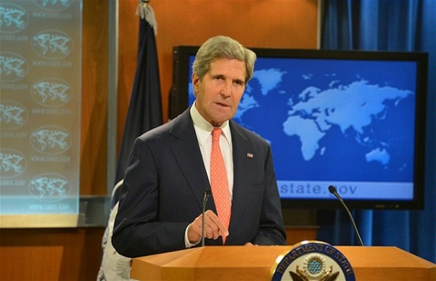 Americký ministr zahraničí John Kerry zveřejnil informace o chemickém útoku v