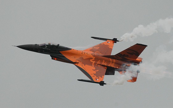 Letoun F-16 nizozemskch vzdunch sil na Dnech NATO v Ostrav
