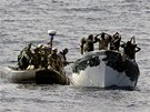 Zsahov komando z australsk vlen lod Melbourne zatk somlsk pirty