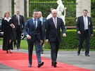 Generln tajemnk NATO Anders Fogh Rasmussen s premirem Bohuslavem Sobotkou...
