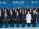 Spolen fotografie astnk summitu NATO ve Walesu. Prezident Milo Zeman na...