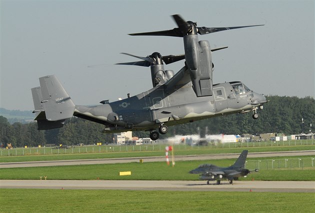 Americký konvertoplán CV-22B Osprey na Dnech NATO v Ostrav