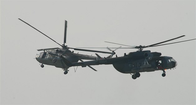 Letová ukázka vrtulník Mi-171