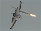 Letov ukzka stroje F-16 dnskho letectva na Dnech NATO v Ostrav