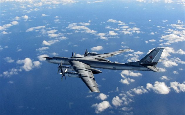 Ruský bombardér Tu-95. Ilustraní foto.