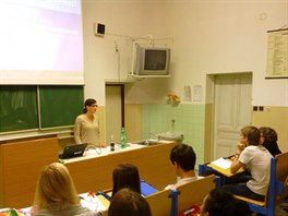Prezentace o NATO pro studenty táborského gymnázia (19. listopadu 2014)