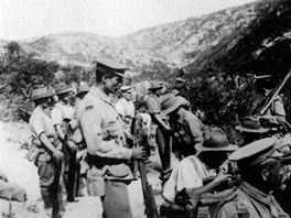 Steleck pprava posil, kter dorazily k 10. praporu ANZAC