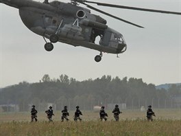 Komando jordnsk armdy sloen z en na Dnech NATO v Ostrav