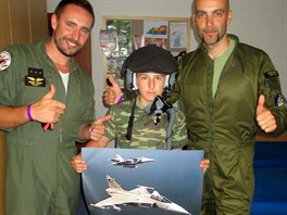 Návštěva čáslavských pilotů v dětských domovech na Ostravsku. 18. září 2015.