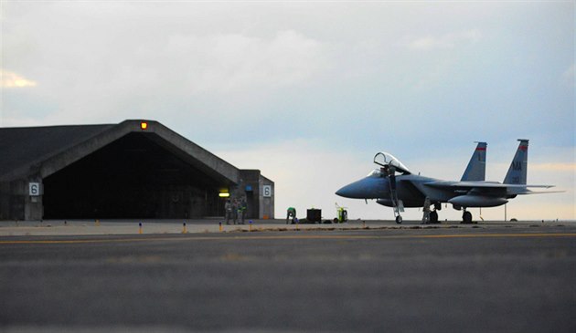 Americké stroje F-15C dorazily poátkem dubna na Island