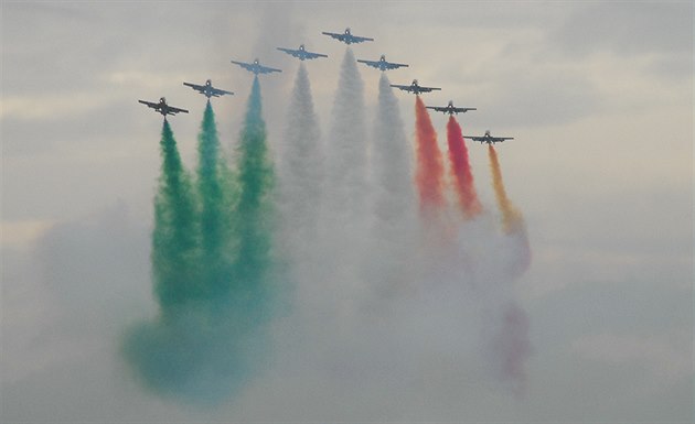 Italská akrobatická skupina Frecce Tricolori