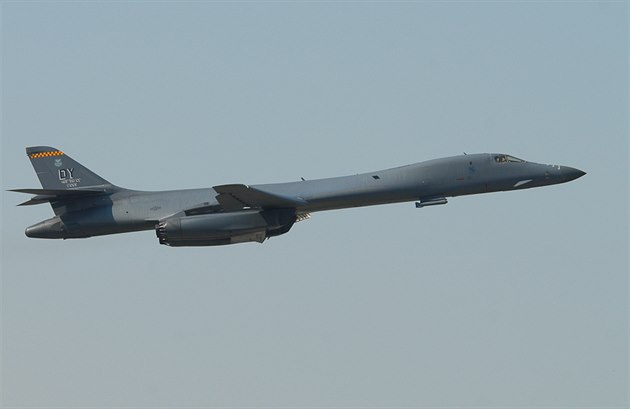 Americký strategický bombardér B-1B Lancer