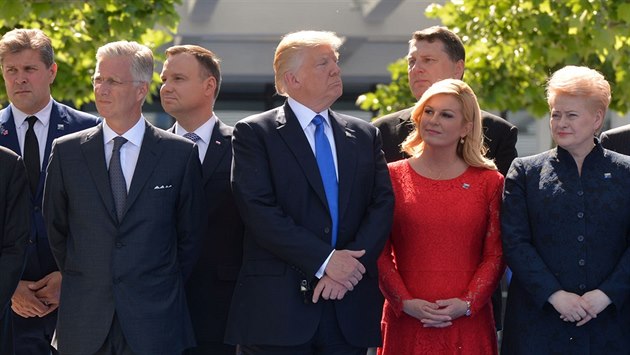 Americký prezident Donald Trump na první schzce se spojenci z NATO v Bruselu