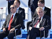 esk prezident Milo Zeman na schzce ldr NATO v Bruselu. Na snmku s...