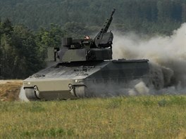 Obrnnec Lynx bhem armdnch test na Libav