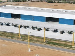 Nov hangr na leteck zkladn v Nmti nad Oslavou