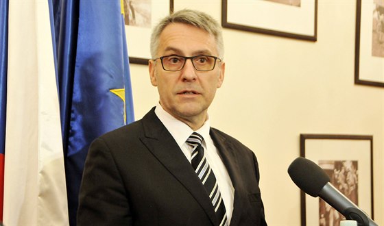 Nov ministr obrany Lubomr Metnar (za ANO)