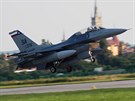 Letoun F-16 texask Nrodn gardy na slavsk zkladn